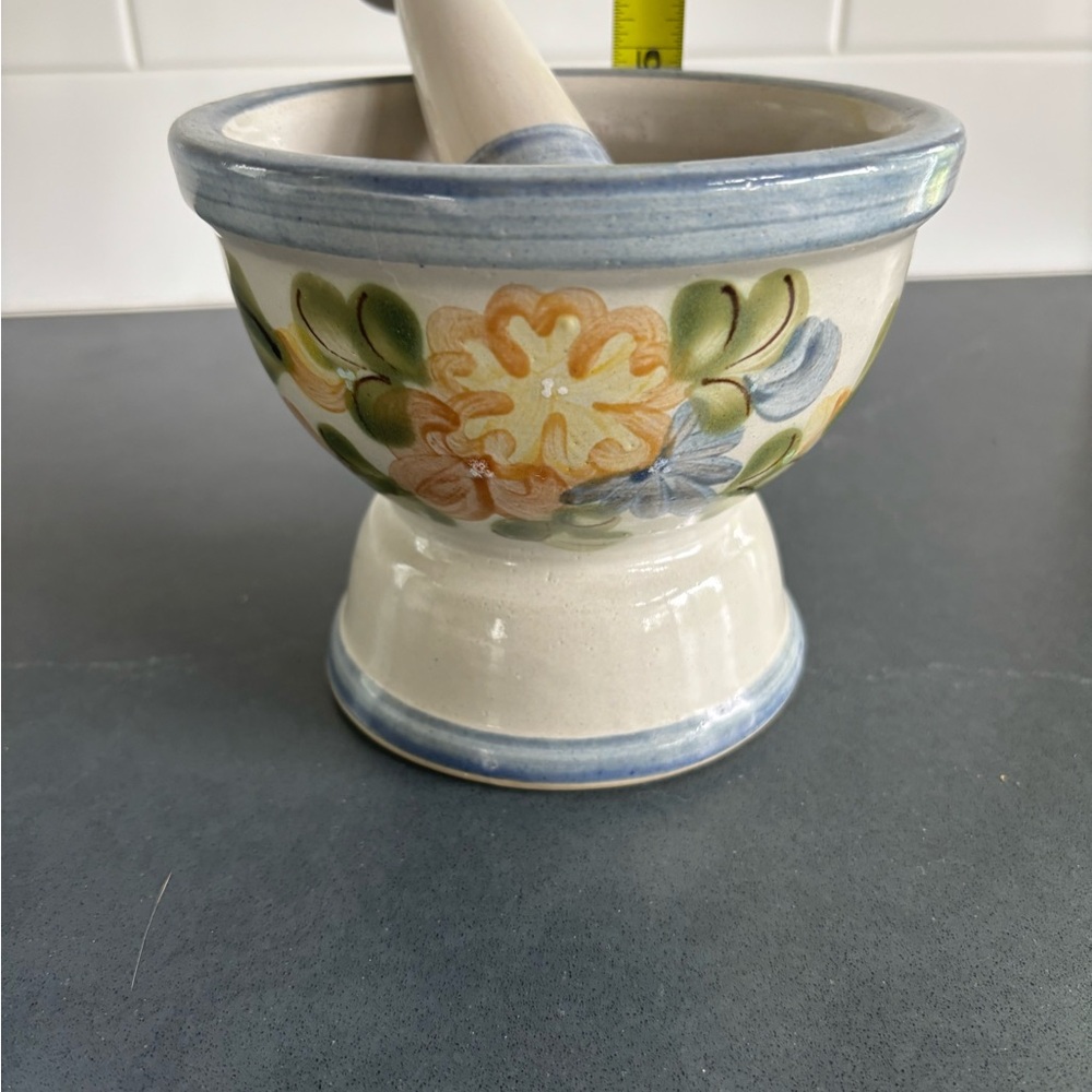 Louisville Stoneware Floral Ceramic Mortar and Pestle